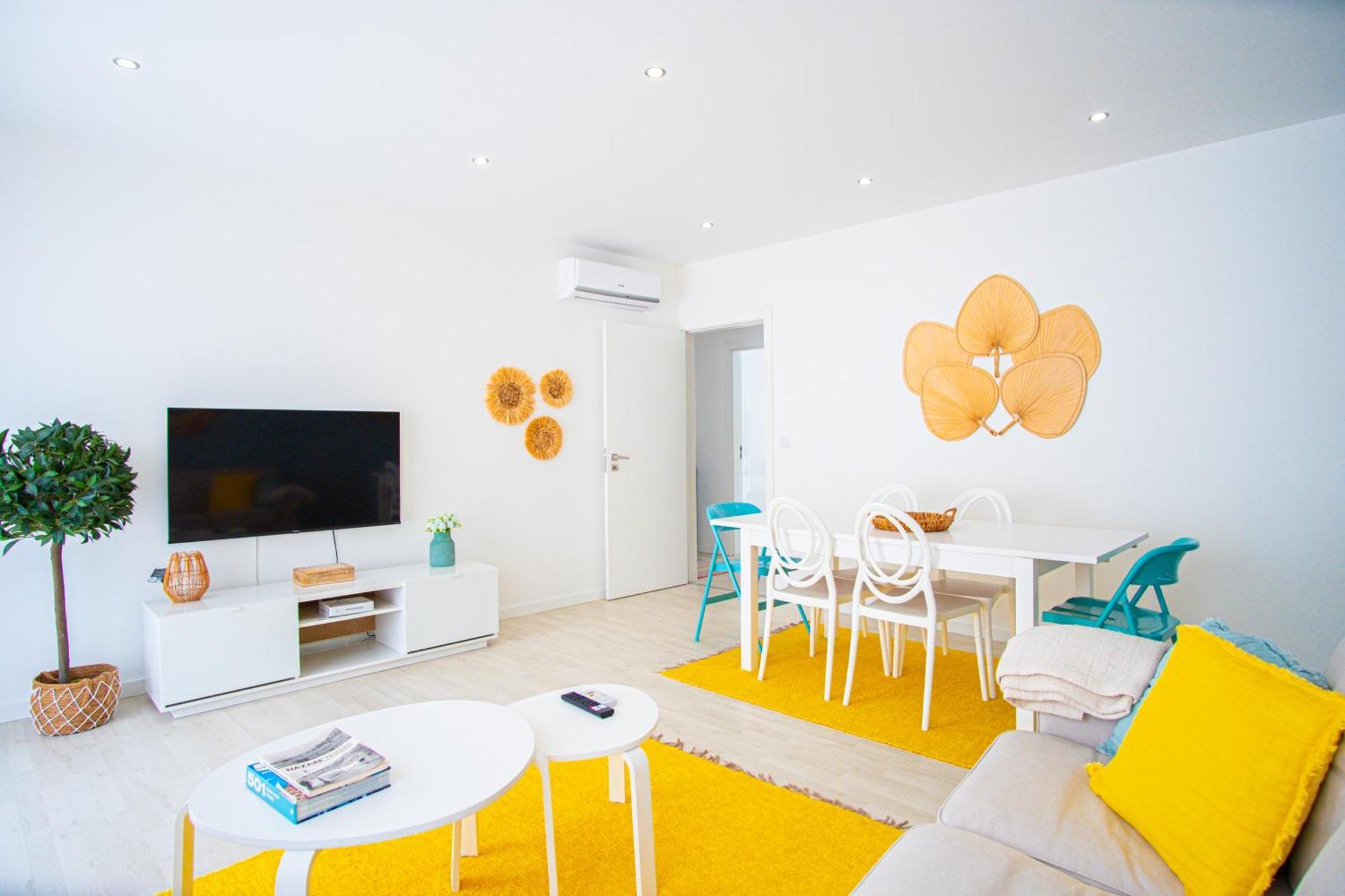 Iris Apartment Nazaré Buitenkant foto